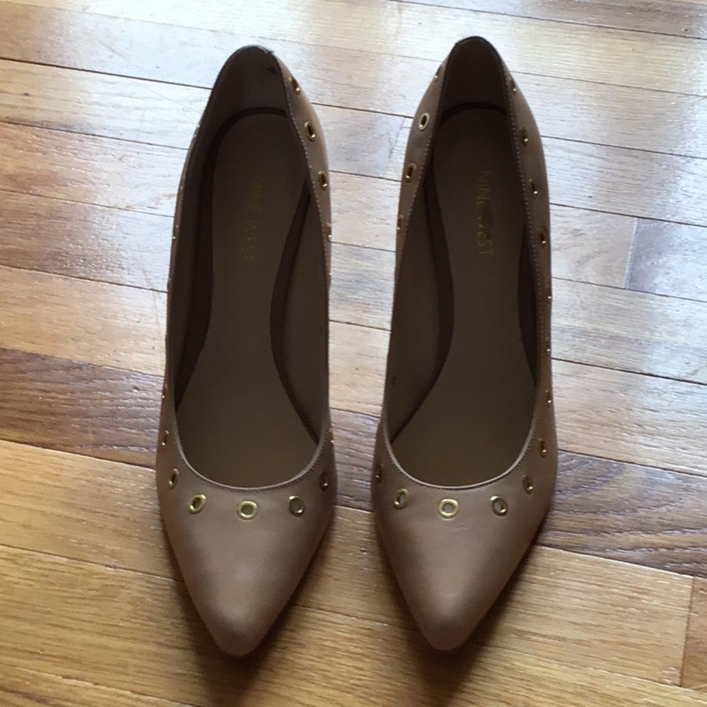 Heels - Picture 3 of 6